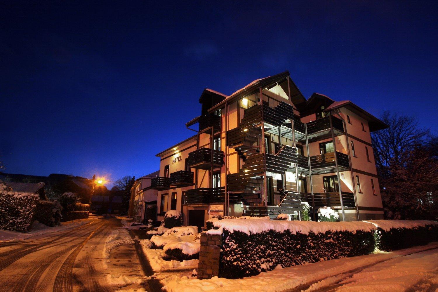 Hotel Val De La Cascade Stavelot Dış mekan fotoğraf