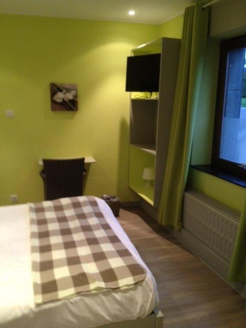 Hotel Val De La Cascade Stavelot Dış mekan fotoğraf