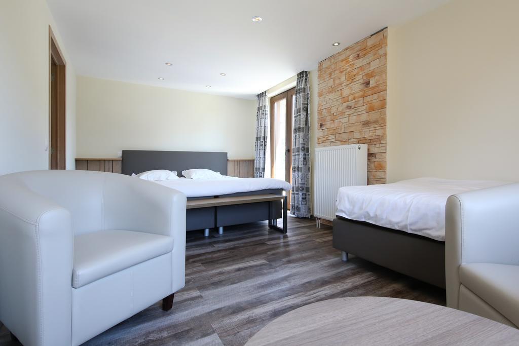 Hotel Val De La Cascade Stavelot Dış mekan fotoğraf